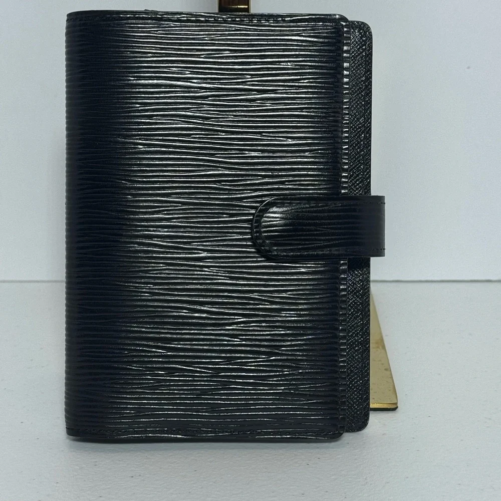 AUTHENTIC Louis Vuitton Black Epi Leather Organizer